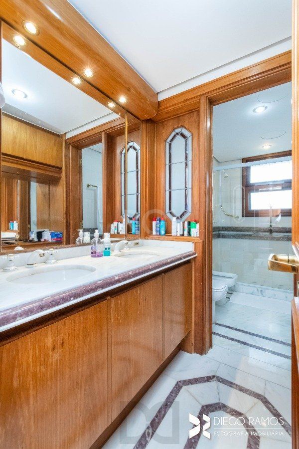 Apartamento para Venda - 305.46m², 3 dormitórios, sendo 3 suites, 4 vagas - Mont Serrat — foto 17