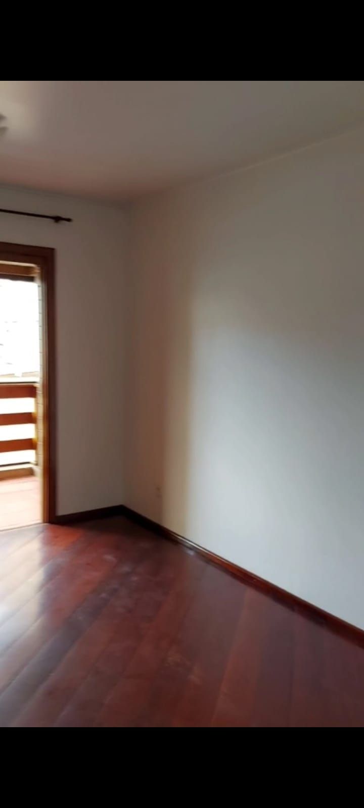 Bom apartamento de 2 dorm com uma vaga — foto 3