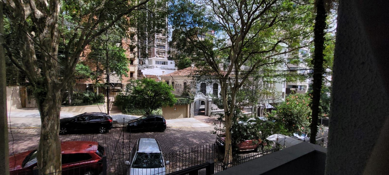 Casa 4 quartos reformada na Rua Andre Poente, residencial com potencial para comercial Próximo Hospital Moinhos de Vento — foto 31