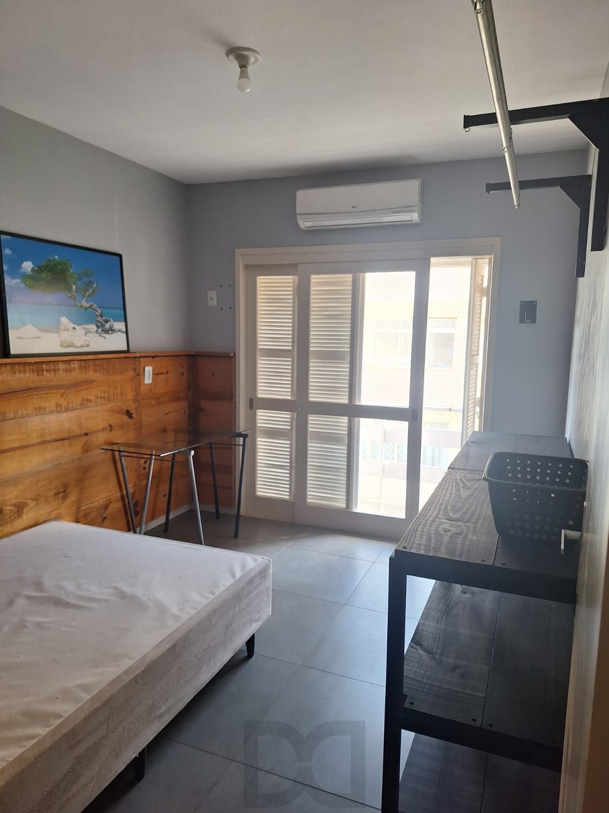 dorm.1
