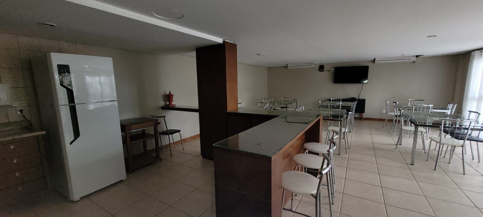 Apartamento para Venda - 74m², 2 dormitórios, sendo 1 suite, churrasqueira, salão de festas, academia, 1 vaga - Petrópolis — foto 23