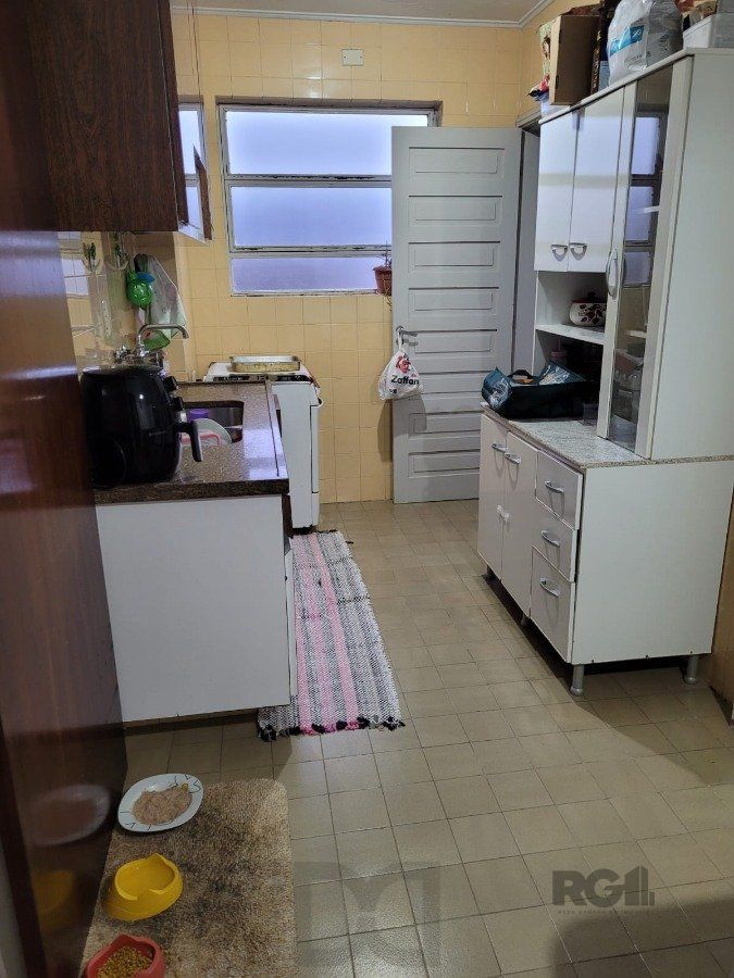 Apartamento 3 dormitórios com suite, Bairro Petrópolis, na Rua Coronel Lucas de Oliveira, próximo ao Zaffari da Ipiranga — foto 22
