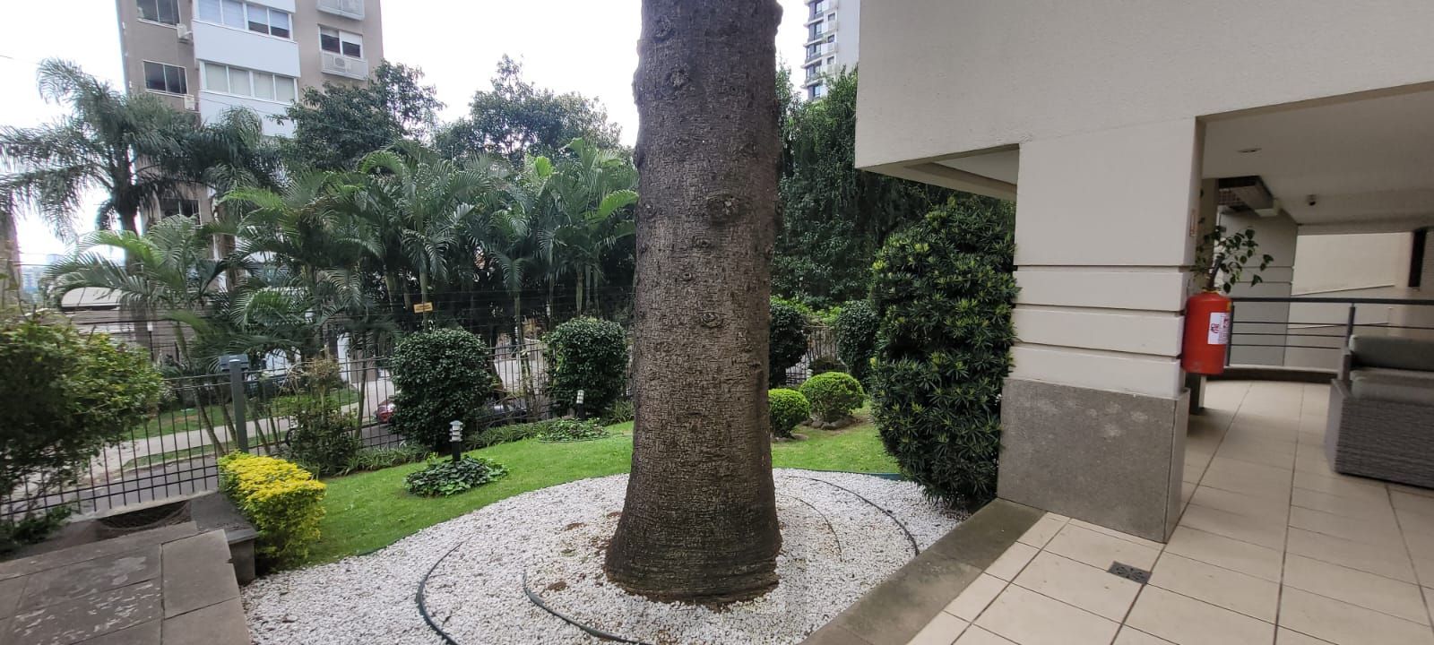 Apartamento para Venda - 74m², 2 dormitórios, sendo 1 suite, churrasqueira, salão de festas, academia, 1 vaga - Petrópolis — foto 29
