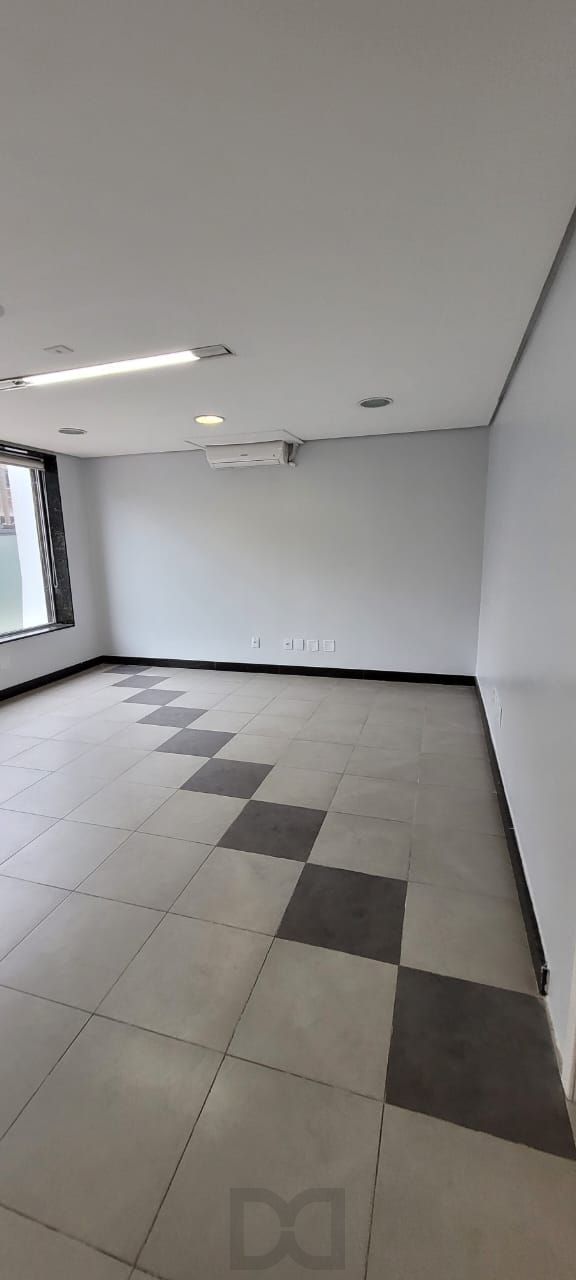 Casa para Venda - 260m², 3 dormitórios, sendo 1 suites, Rio Branco — foto 47