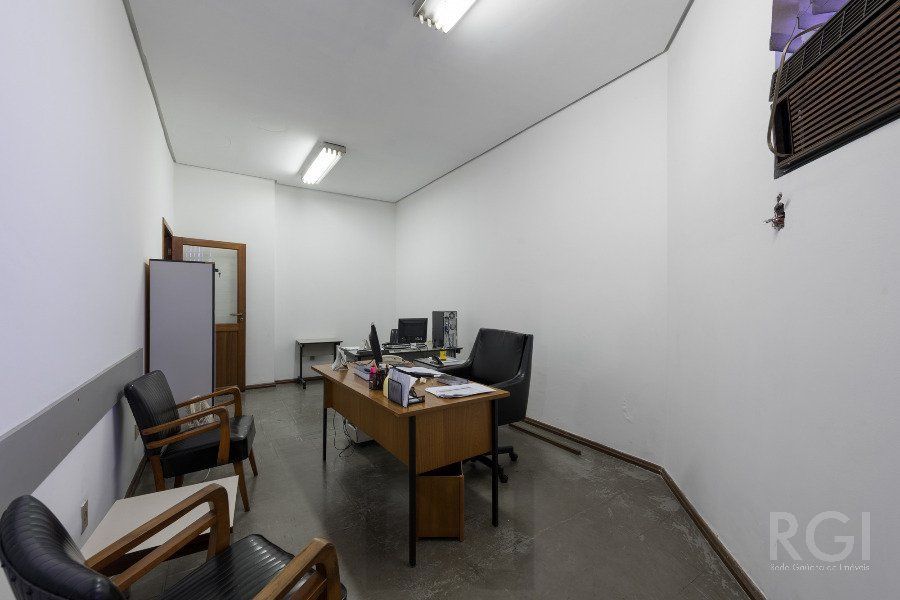 Predio para Venda - 2203.23m², 0 dormitórios, 30 vagas - São João — foto 9