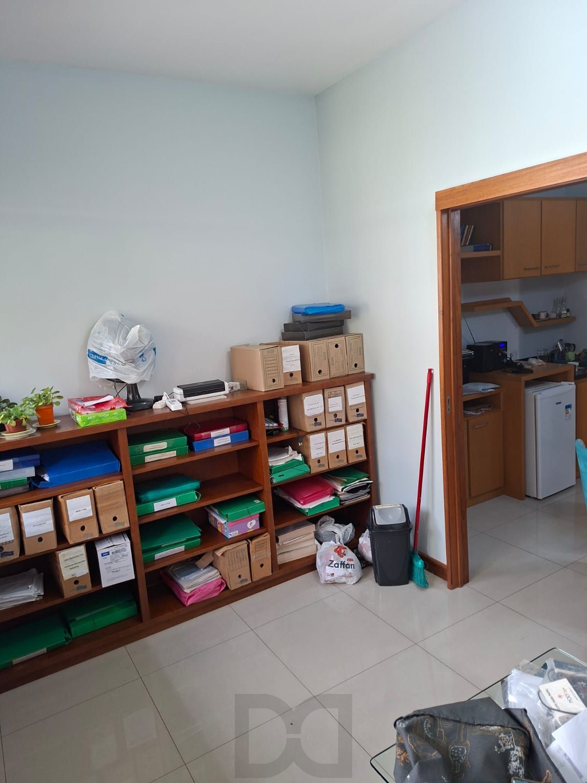 Sala com 41,14 me com uma vaga escriturada e coberta — foto 10