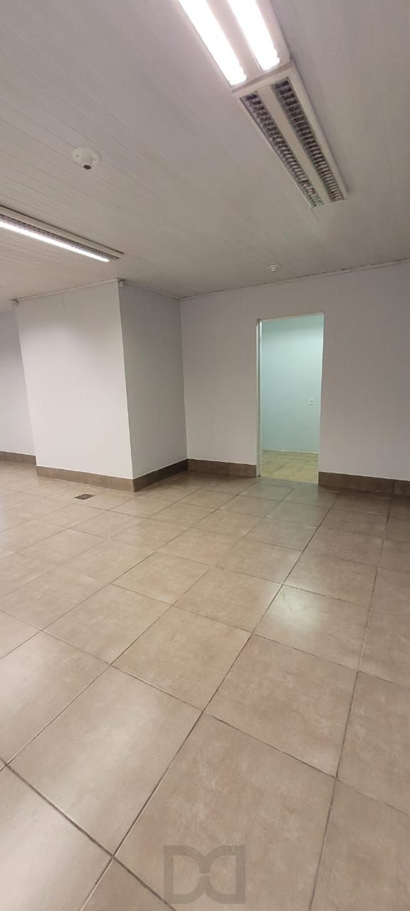 Casa para Venda - 260m², 3 dormitórios, sendo 1 suites, Rio Branco — foto 42