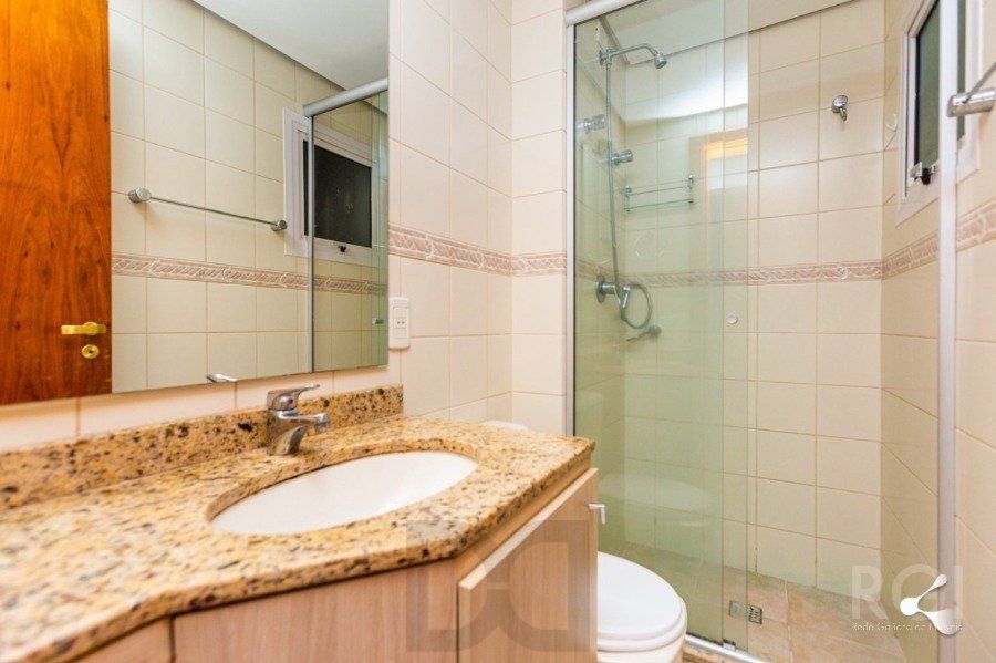 Apartamento com 1 dormitório Garagem e Elevador à venda na Boa Vista Porto Alegre RS — foto 8
