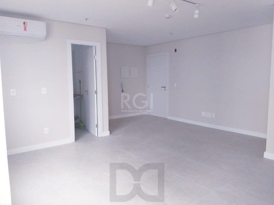 Conjunto/Sala para Venda - 37.56m², 0 dormitórios, 1 vaga - Moinhos de Vento — foto 7