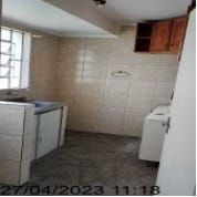 Excelente apto. de 37,15m2 com sala, cozinha com armários, balcão com pia, banheiro social mobiliado, com box, piso em parquet — foto 8