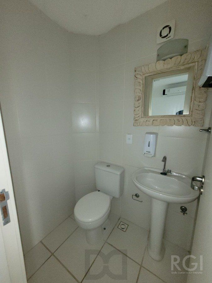 Conjunto/Sala para Venda - 33.86m², 0 dormitórios, Petrópolis — foto 17
