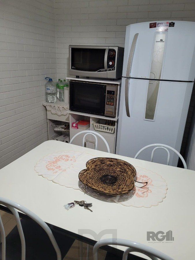 Apartamento 3 dormitórios com suite, Bairro Petrópolis, na Rua Coronel Lucas de Oliveira, próximo ao Zaffari da Ipiranga — foto 5