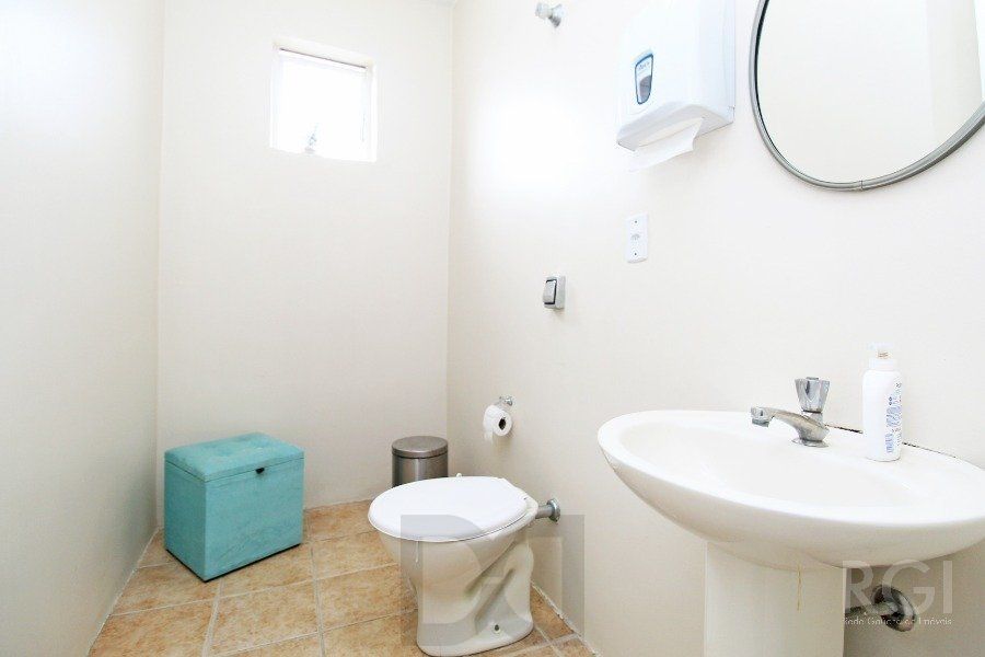 Casa para Venda - 260m², 3 dormitórios, sendo 1 suites, Rio Branco — foto 25