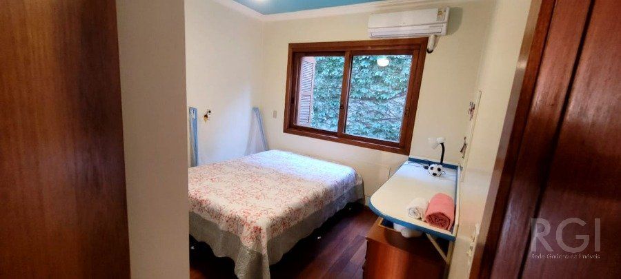 VENDA Casa em condomínio com 3 quartos, suite, no Bairro Chácara das Pedras, Porto Alegre RS, na rua Monte Alverne. — foto 21