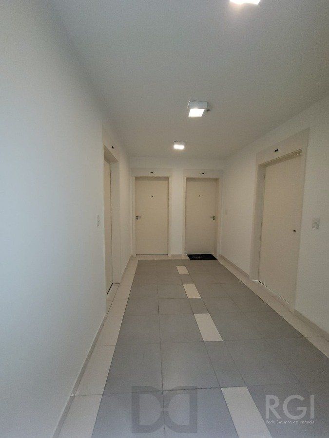Conjunto/Sala para Venda - 33.86m², 0 dormitórios, Petrópolis — foto 10