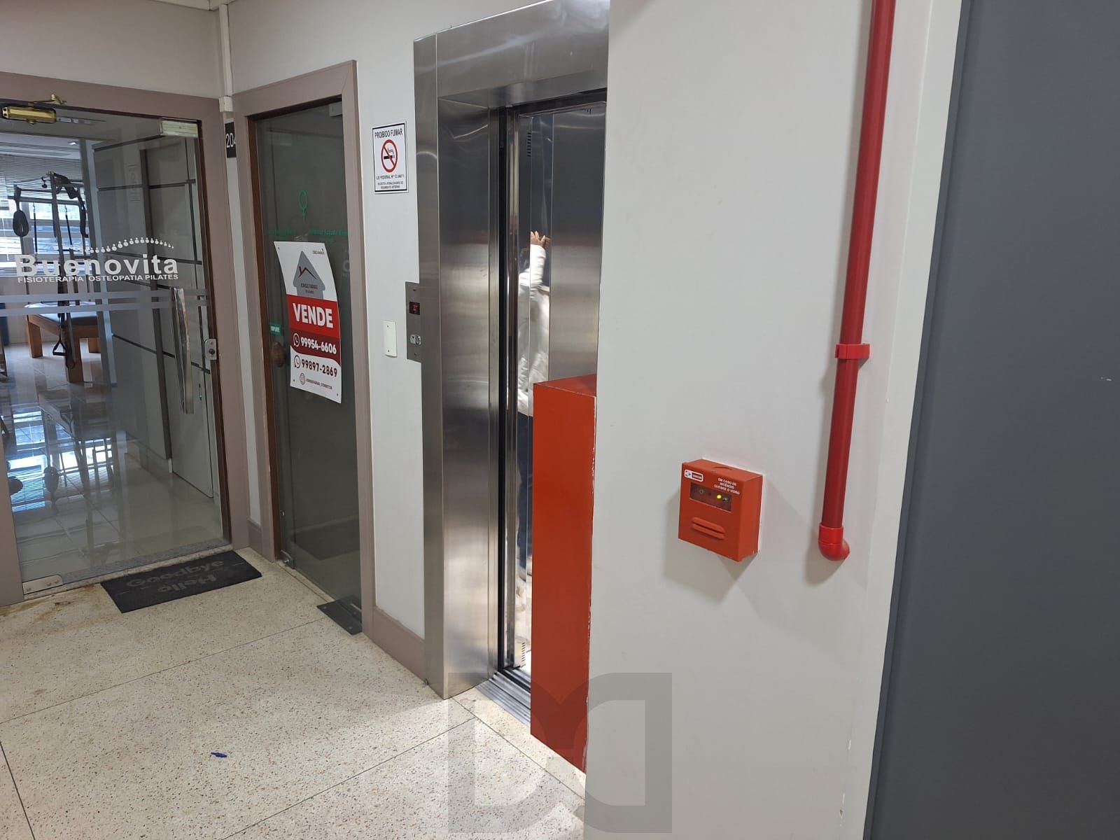 Sala coml. 42,61m2 c/divisórias, Rua Mostardeiro, Independência,R$190 mil — foto 8