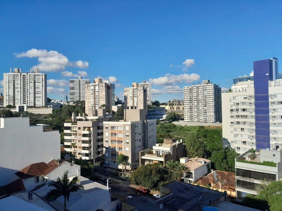 Sala duplex, 67,5m² privativos, boa orientação solar, fundos para a Protásio Alves — foto 16