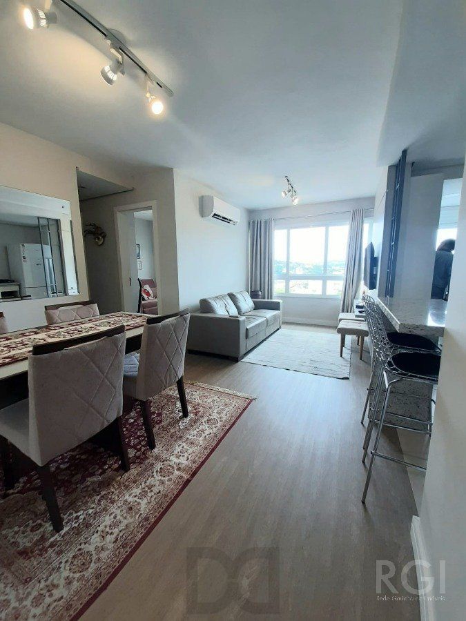 APARTAMENTO VENDA de 2 dormitórios, suíte, Medianeira, 1 vaga de garagem escriturada — foto 1