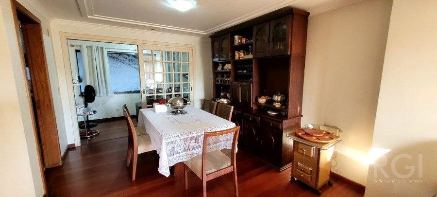 VENDA Casa em condomínio com 3 quartos, suite, no Bairro Chácara das Pedras, Porto Alegre RS, na rua Monte Alverne. — foto 9
