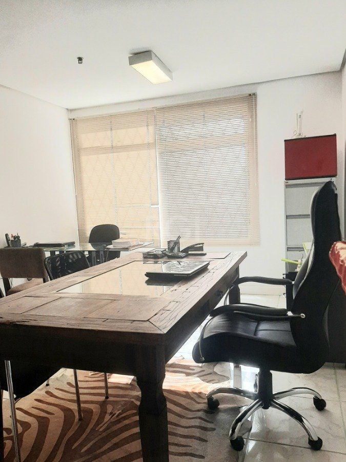 Conjunto/Sala para Venda - 25.52m², Menino Deus — foto 1