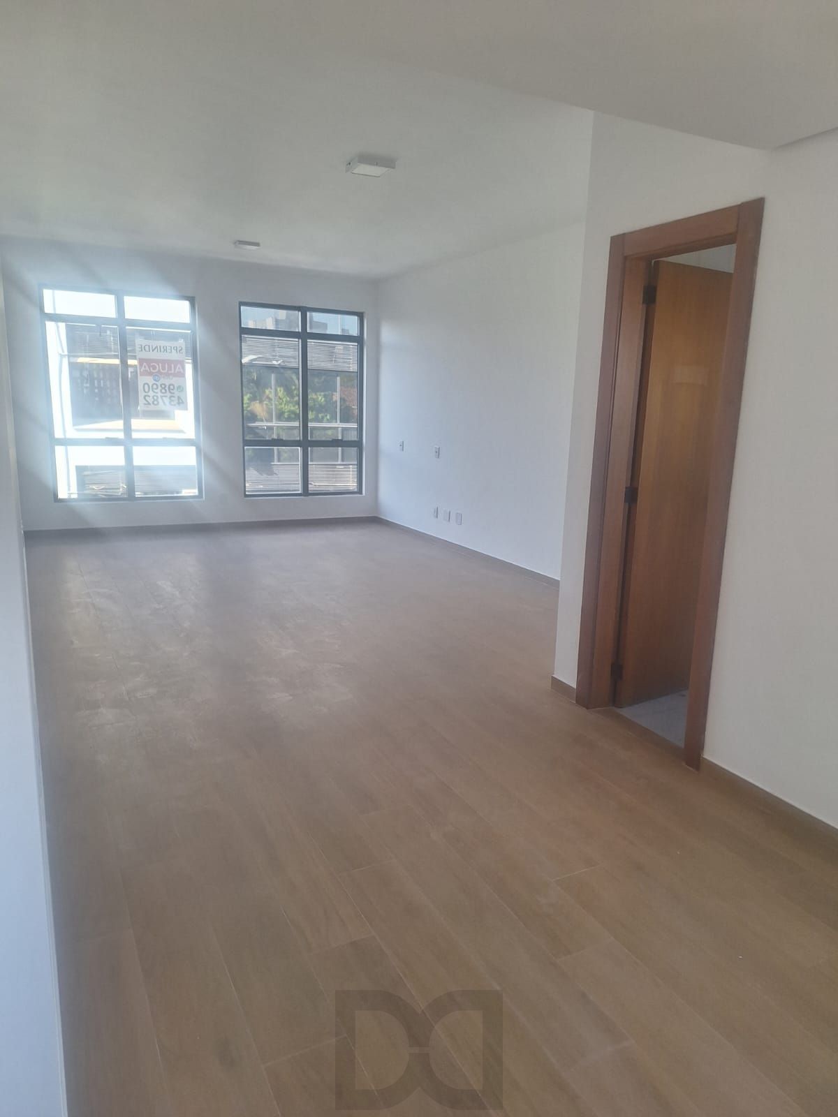 sala comercial com 53,00 m2 de área privativa, rua Alvares machado, prox. a Protásio Alves, — foto 10