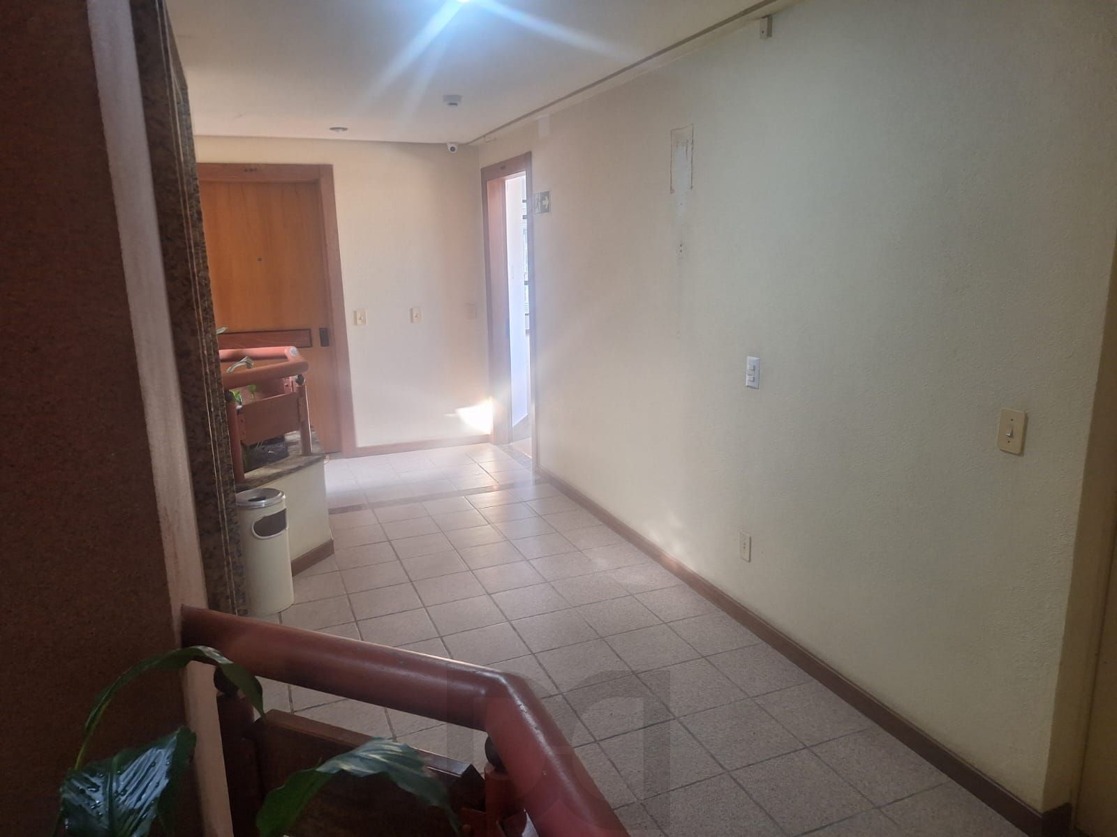 sala comercial com 53,00 m2 de área privativa, rua Alvares machado, prox. a Protásio Alves, — foto 7