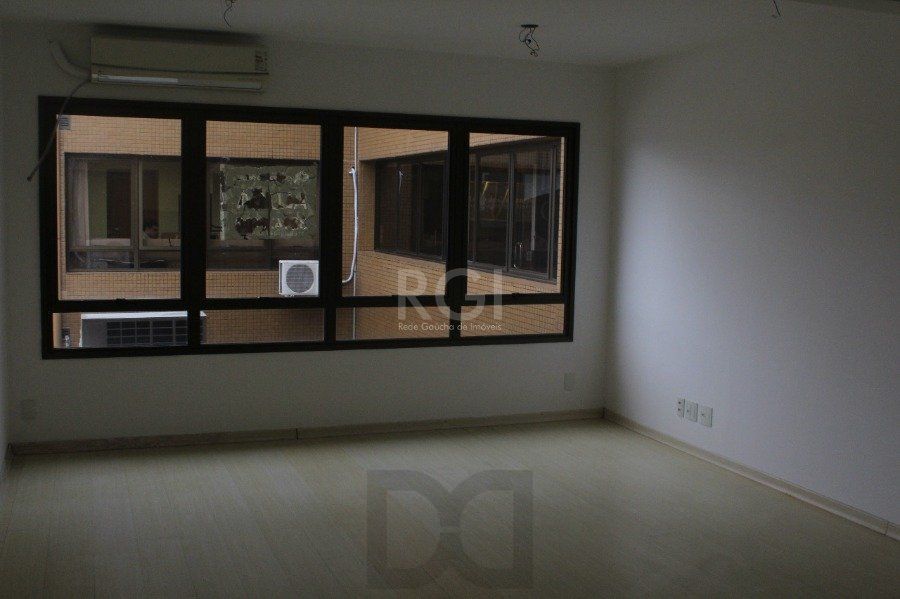 Conjunto/Sala para Venda - 42.58m², 0 dormitórios, 1 vaga - Praia de Belas — foto 2
