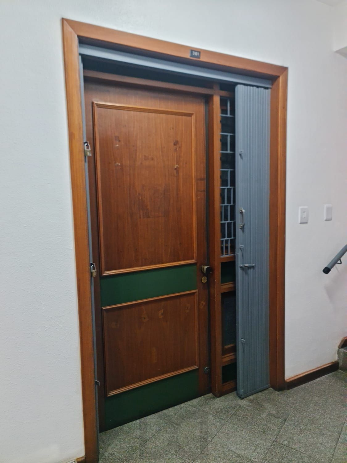 Sala comercial de frente no coração do bairro petrópolis — foto 5