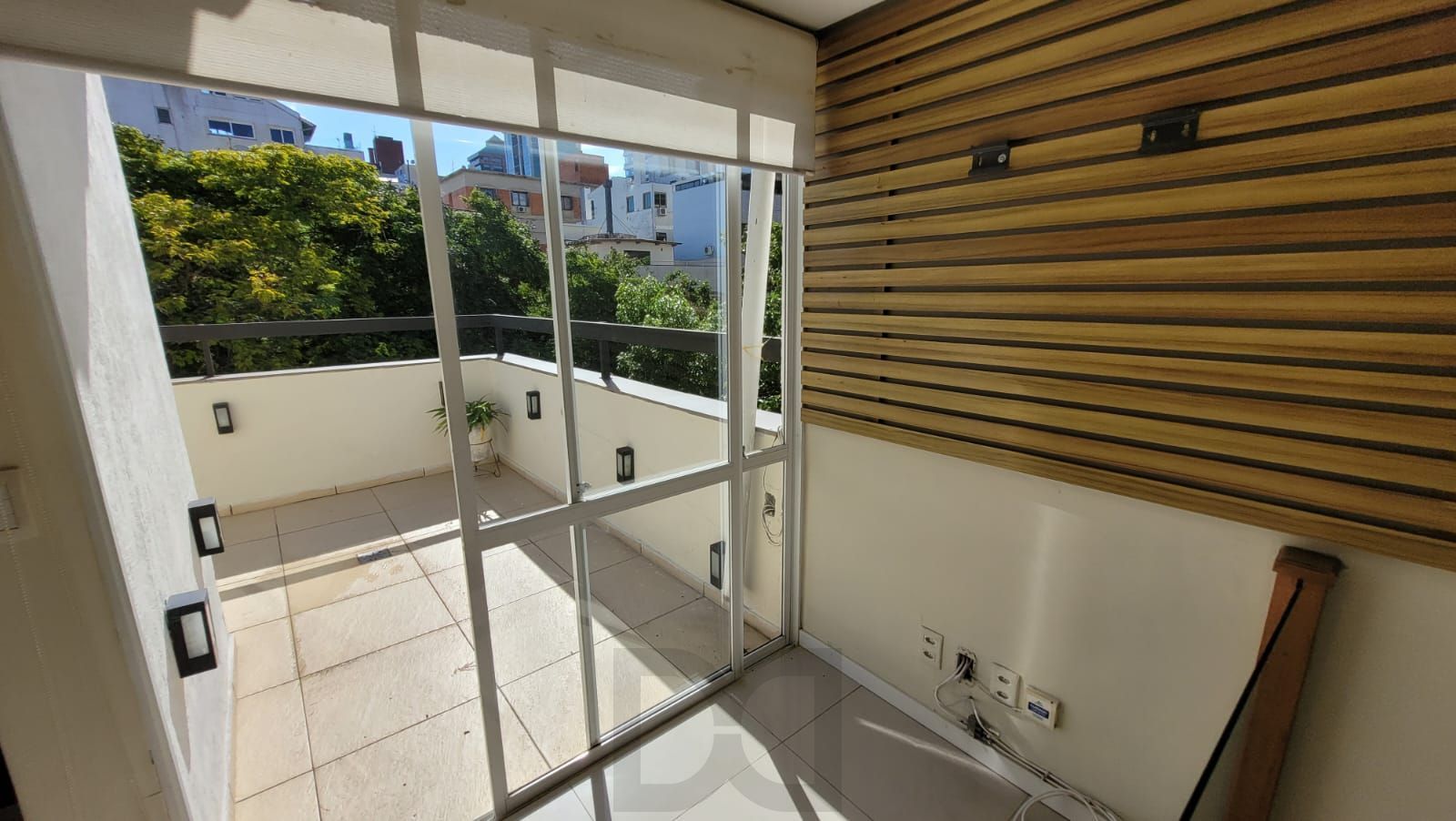 VENDA COBERTURA NO MONT SERRAT 2 DORM com 94m² privativos — foto 31