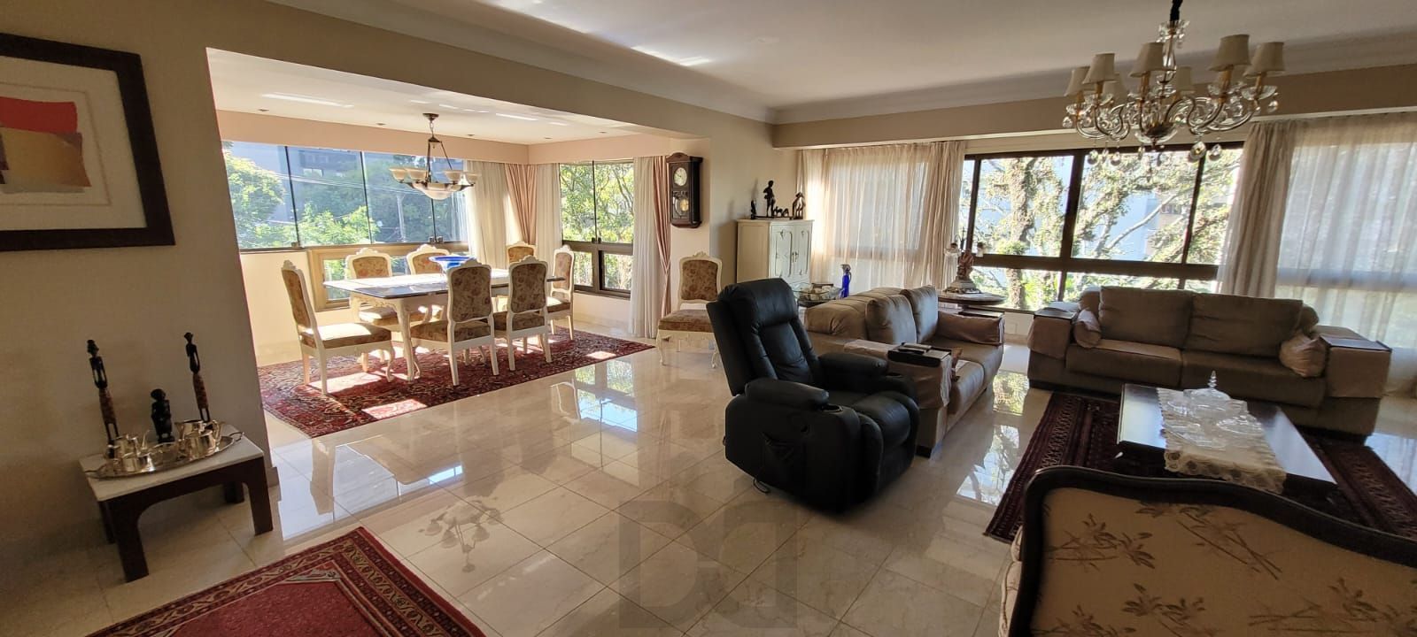 VENDA APARTAMENTO 4 QUARTOS, LAVABO, LAREIRA, CHURASQUEIRA ENSOLARADO BELA VISTA — foto 4