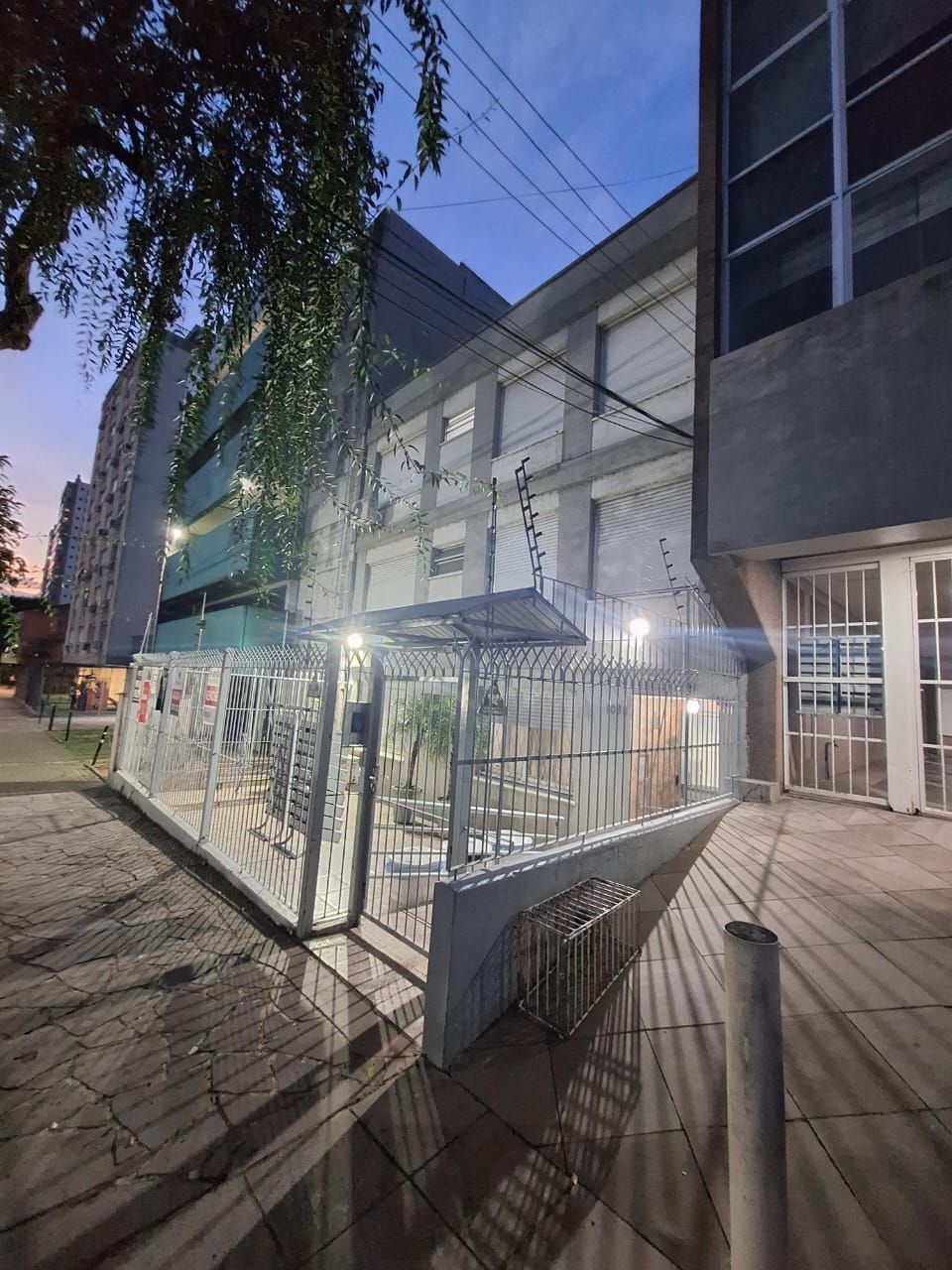 JK residencial no Bairro Menino Deus - Porto Alegre, área de 25m², R$150 mil — foto 3