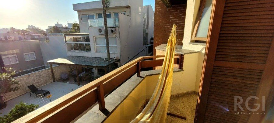 VENDA Casa em condomínio com 3 quartos, suite, no Bairro Chácara das Pedras, Porto Alegre RS, na rua Monte Alverne. — foto 17