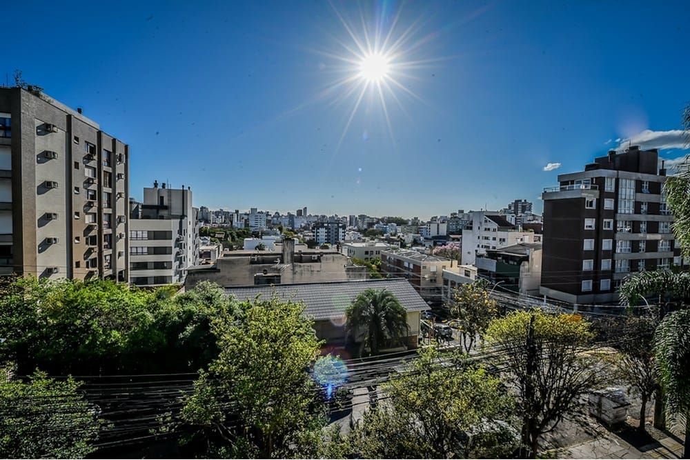 Lindo apto. de frente, no bairro Higienópolis, com 150,34 m2 de área privativa, semimobiliado — foto 13