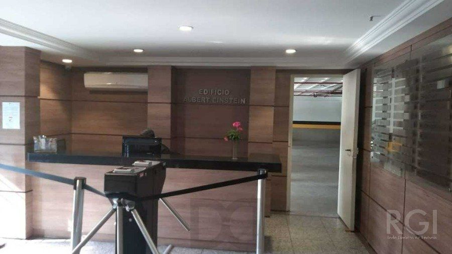 Sala a venda  na Rua Princesa Izabel - Junto ao instituto de Cardiologia  1 vaga - andar alto  — foto 3