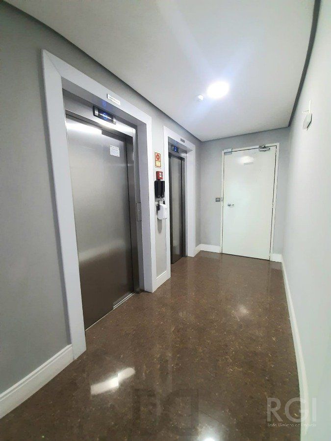 APARTAMENTO VENDA de 2 dormitórios, suíte, Medianeira, 1 vaga de garagem escriturada — foto 26