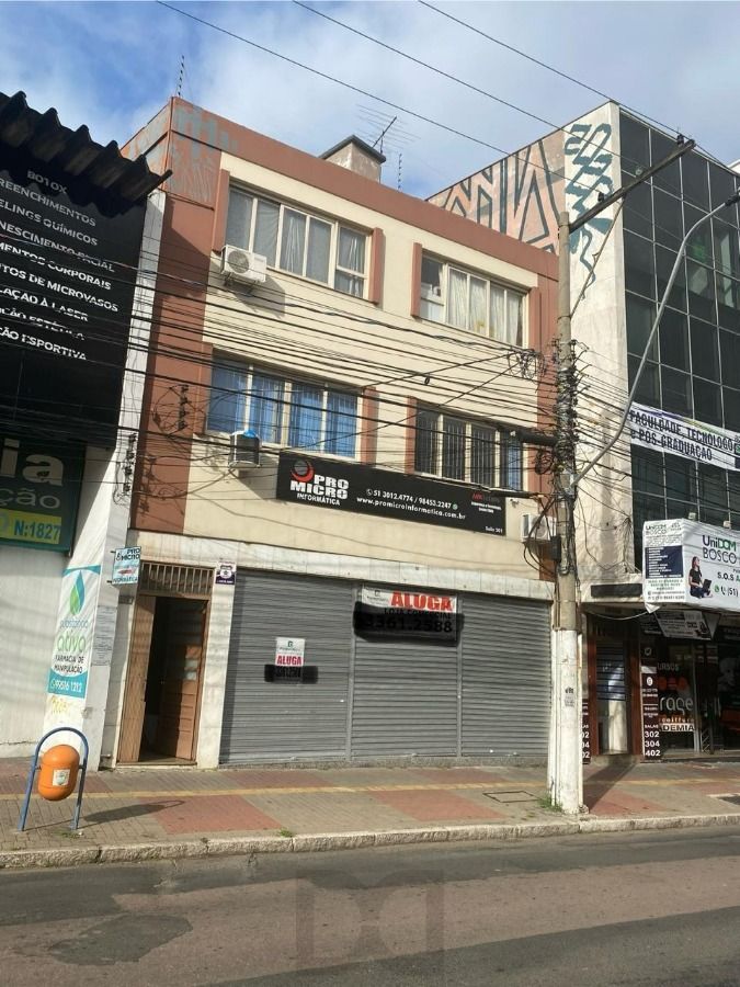 Excelente prédio na Av Assis Brasil com 01 loja térreo com 222,21m2 de área privativa e 10 salas com banheiros — foto 1