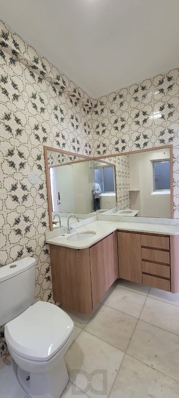 Venda apartamento totalmente reformado, 3 dormitórios living amplo, ótima iluminação, lareira ecológica, centro histórico — foto 27
