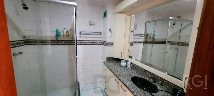VENDA Casa em condomínio com 3 quartos, suite, no Bairro Chácara das Pedras, Porto Alegre RS, na rua Monte Alverne. — foto 31