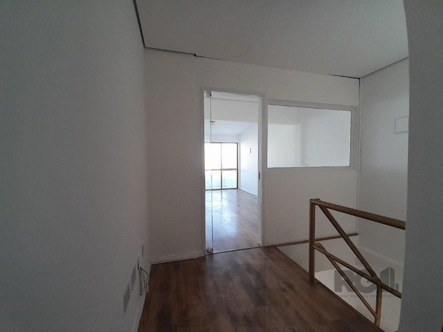 Sala duplex, 67,5m² privativos, boa orientação solar, fundos para a Protásio Alves — foto 19