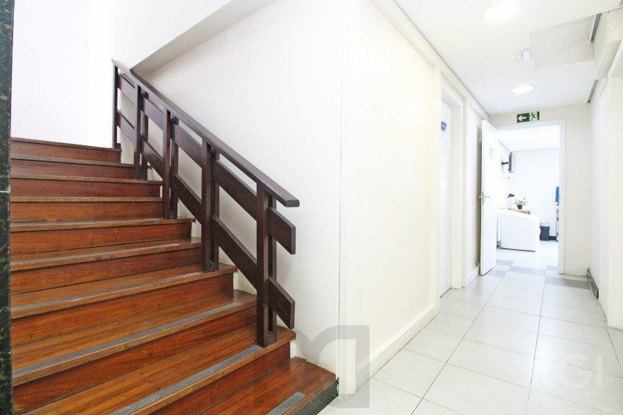 Casa para Venda - 260m², 3 dormitórios, sendo 1 suites, Rio Branco — foto 5