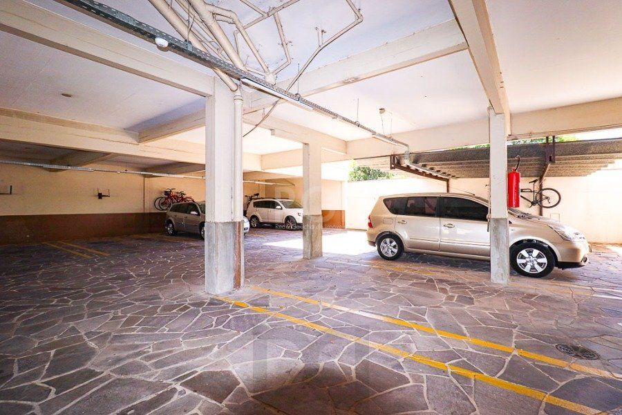 Apartamento para Venda - 172.8m², 3 dormitórios, sendo 1 suites, 1 vaga - Menino Deus — foto 19