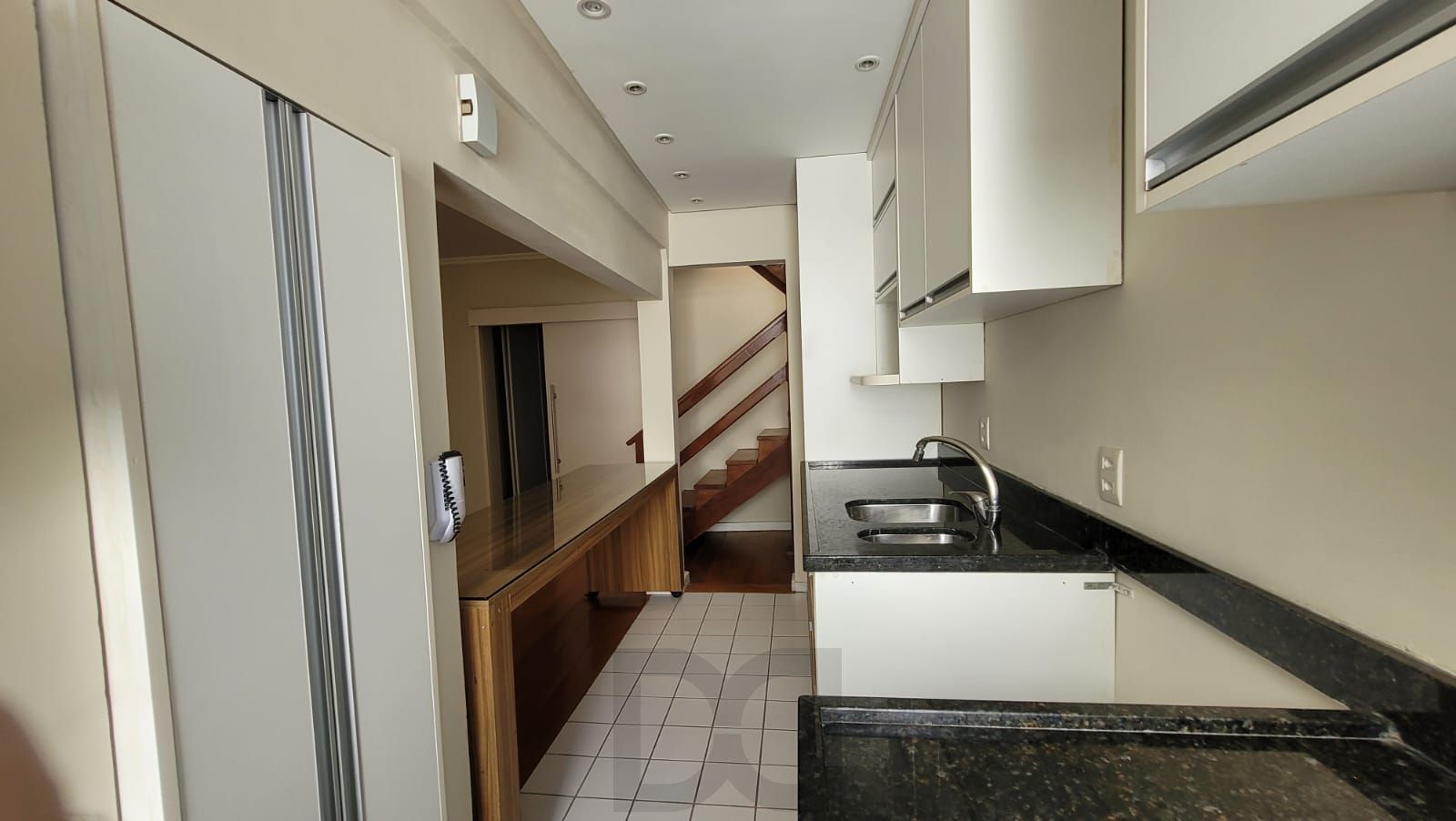 VENDA COBERTURA NO MONT SERRAT 2 DORM com 94m² privativos — foto 14