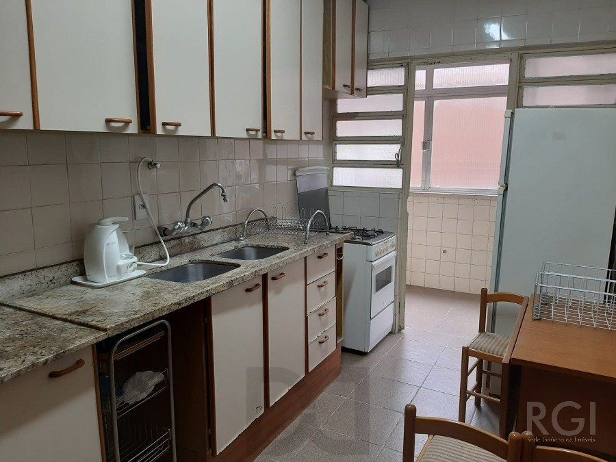 Apartamento para Venda - 103.92m², 3 dormitórios, sendo 1 suites, 1 vaga - Petrópolis — foto 6