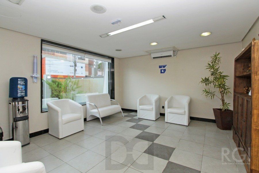 Casa para Venda - 260m², 3 dormitórios, sendo 1 suites, Rio Branco — foto 1