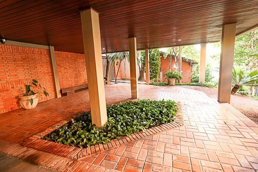 Excelente apartamento de 3 dormitórios , uma suíte , próximo ao Grêmio Náutico União de Petrópolis, — foto 4