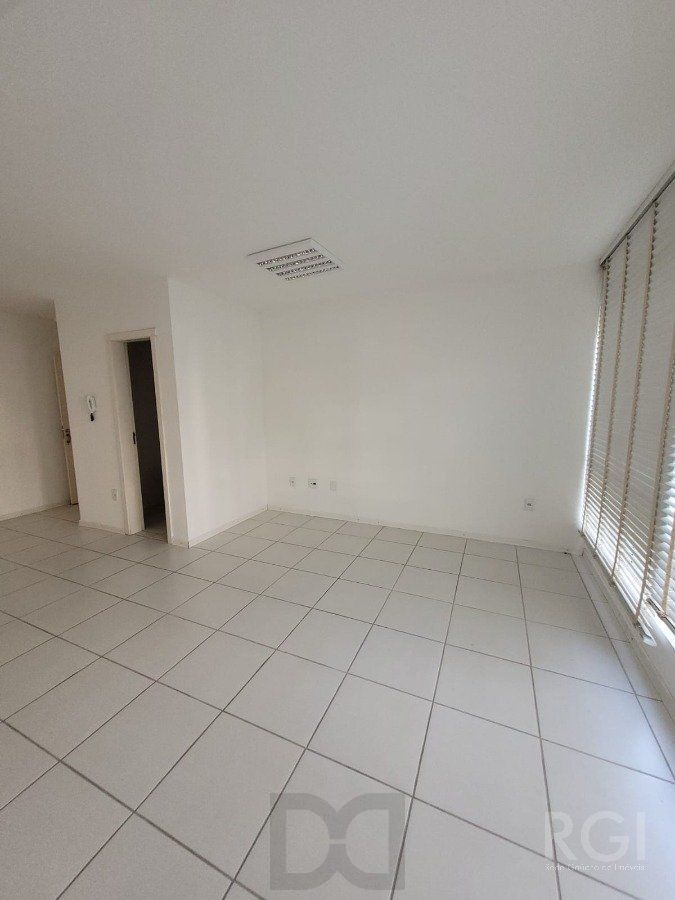 Conjunto/Sala para Venda - 33.86m², 0 dormitórios, Petrópolis — foto 13