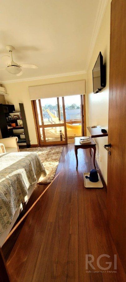 VENDA Casa em condomínio com 3 quartos, suite, no Bairro Chácara das Pedras, Porto Alegre RS, na rua Monte Alverne. — foto 15