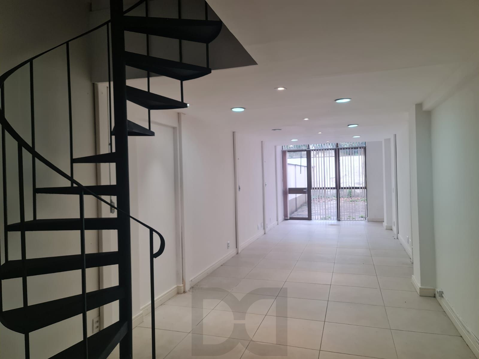 Excelente sala comercial no coração do bairro Bom Fim. — foto 4