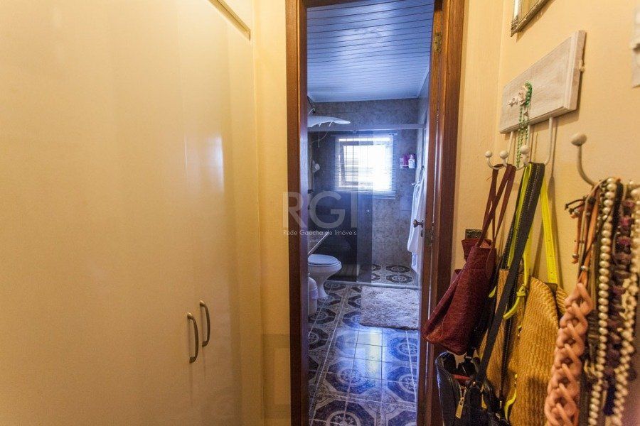 Casa para Venda - 400m², 3 dormitórios, sendo 1 suites, 5 vagas - Cristal — foto 24