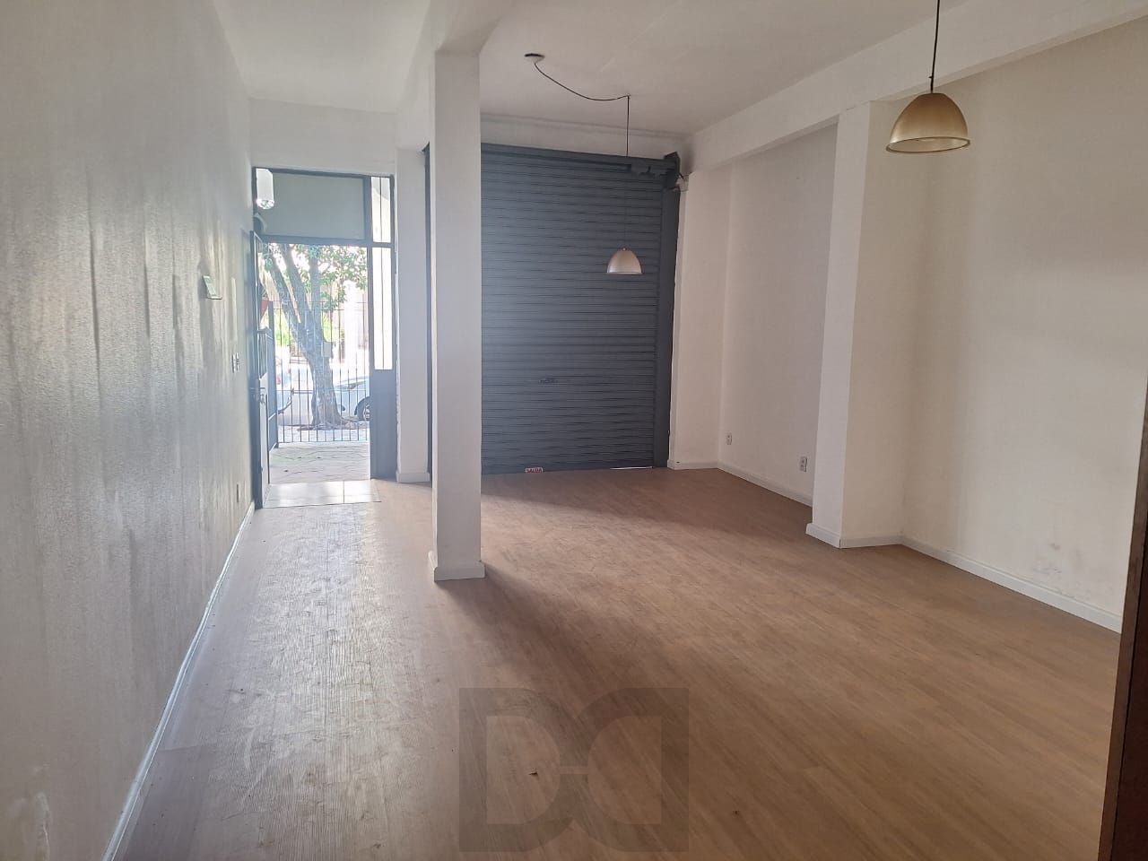 Excelente loja térreo na Rua Demétrio Ribeiro, Centro Historico, com 39,07 m2 de área privativa ,banheiro. R$190 mil — foto 4